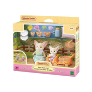 Sylvanian Families Sunny Picnic Set Fennec Fox